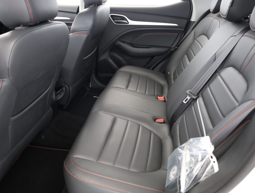 MG ZS SUV, 2024