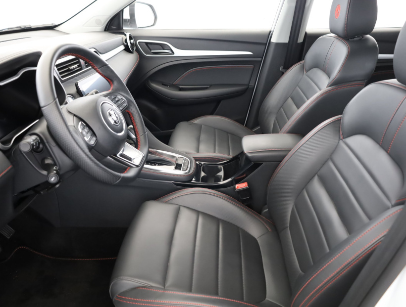 MG ZS SUV, 2024