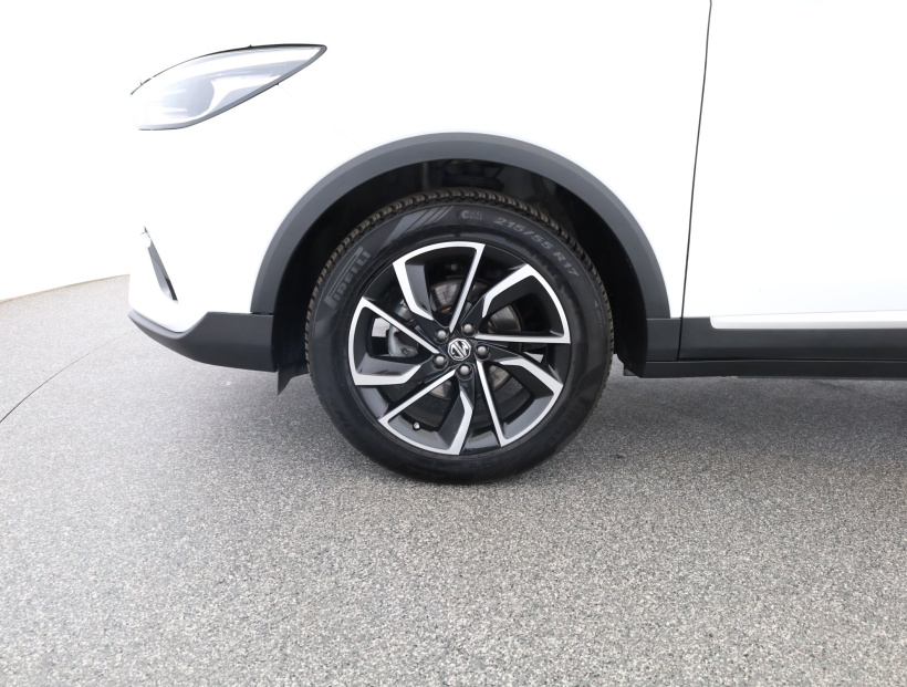 MG ZS SUV, 2024