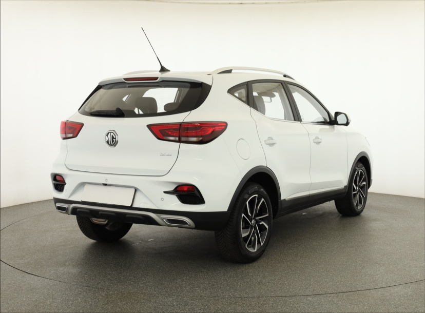 MG ZS SUV, 2024