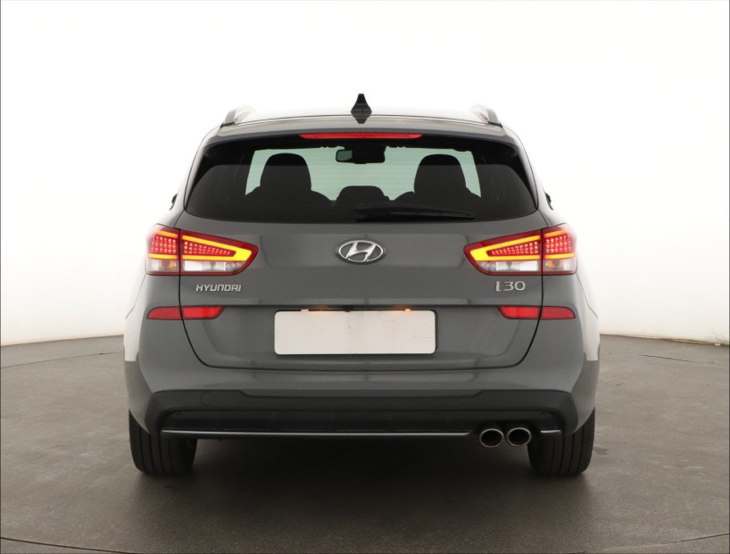 Hyundai i30, 2024