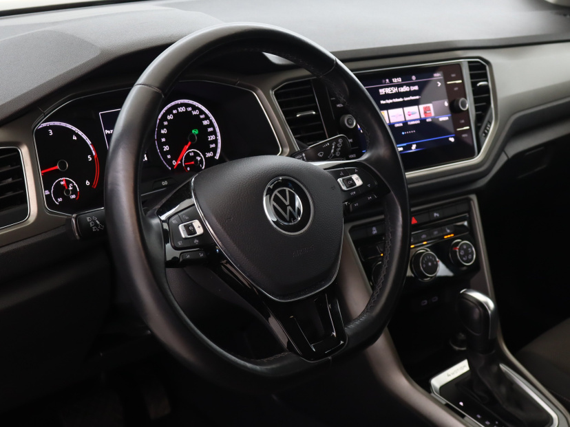 Volkswagen T-Roc, 2021