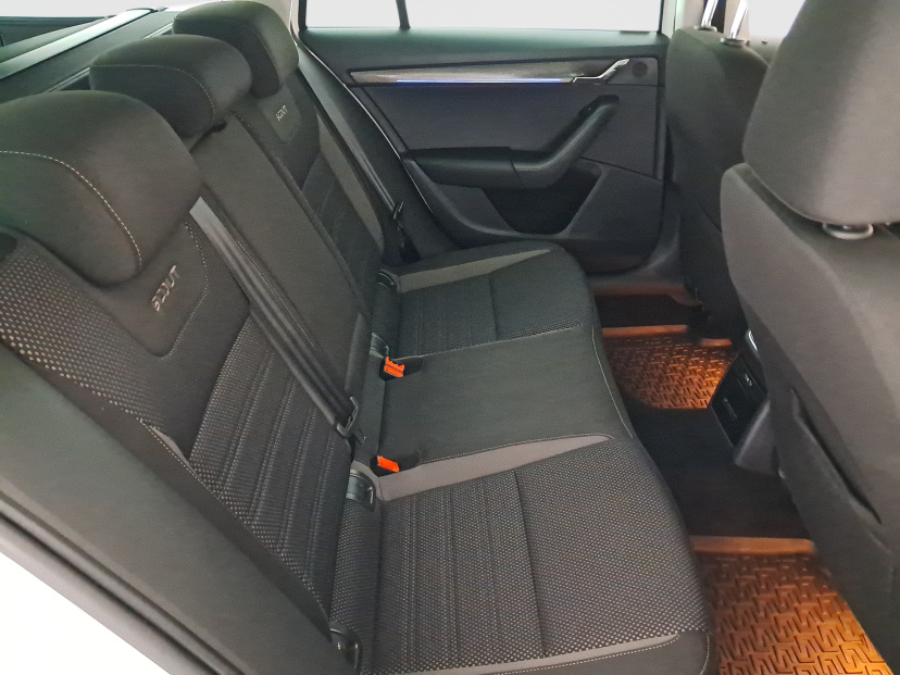 Škoda Octavia Scout, 2019