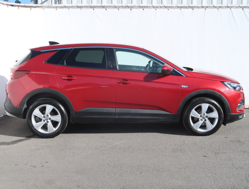 Opel Grandland, 2018