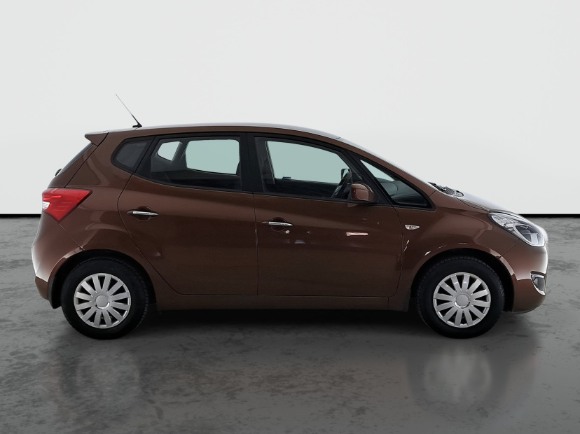 Hyundai ix20, 2013