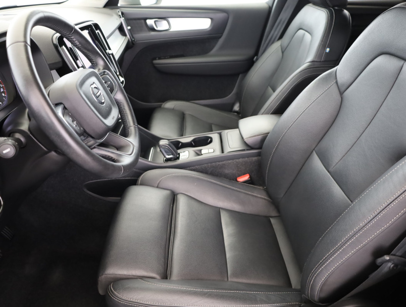 Volvo XC40, 2021