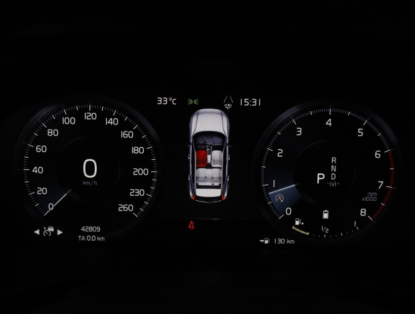 Volvo XC40, 2021