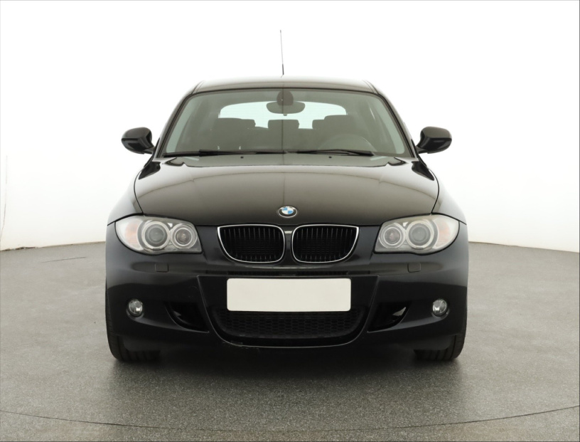 BMW 1, 2011