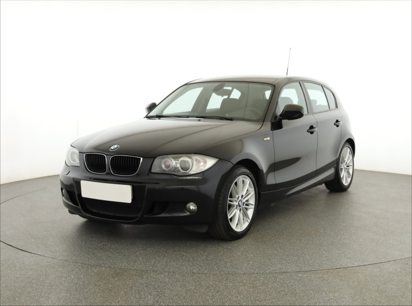 BMW 1, 2011