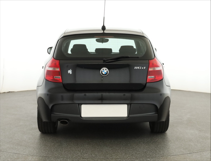 BMW 1, 2011