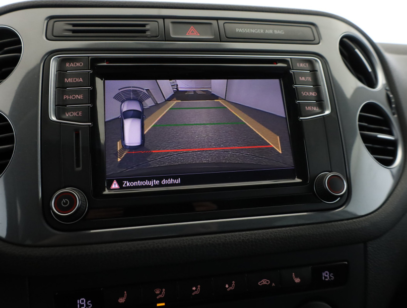 Volkswagen Tiguan, 2015