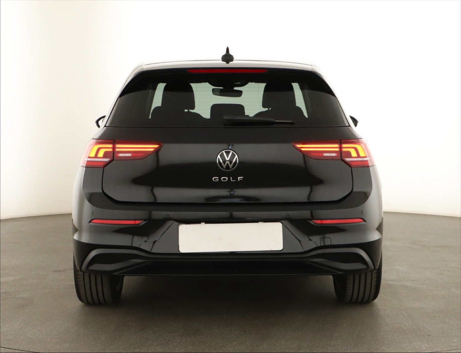 Volkswagen Golf - 2026