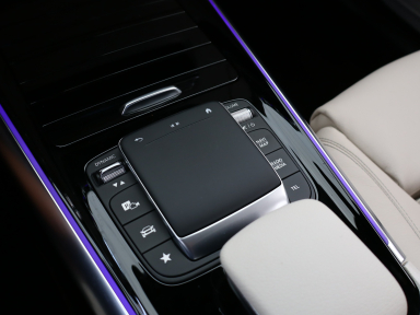 Mercedes-Benz GLA - 2022