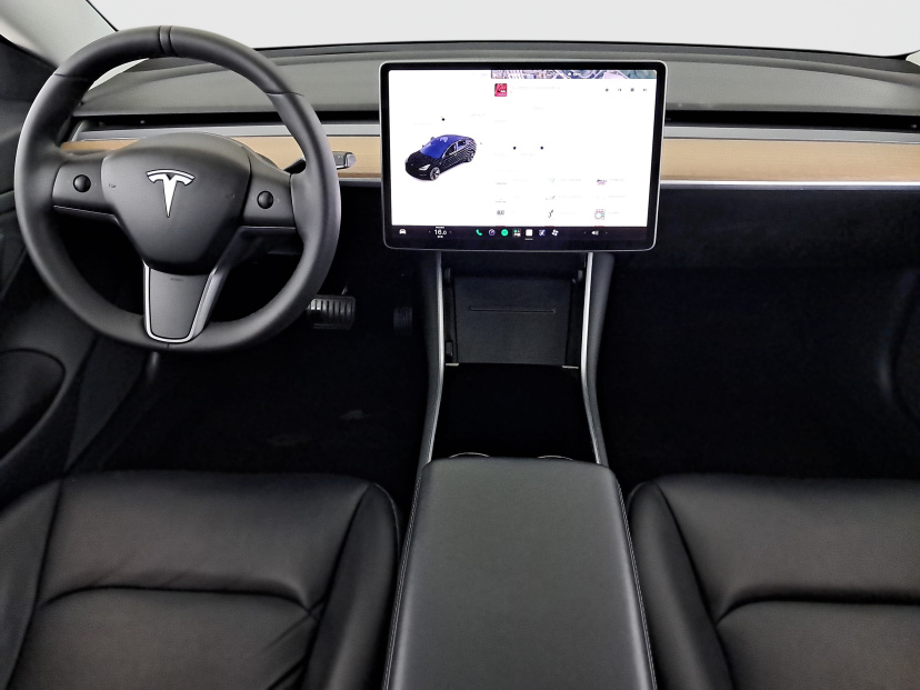 Tesla Model 3, 2020