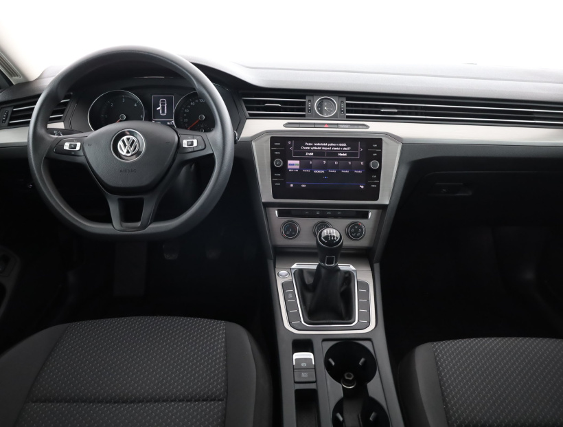 Volkswagen Passat, 2017