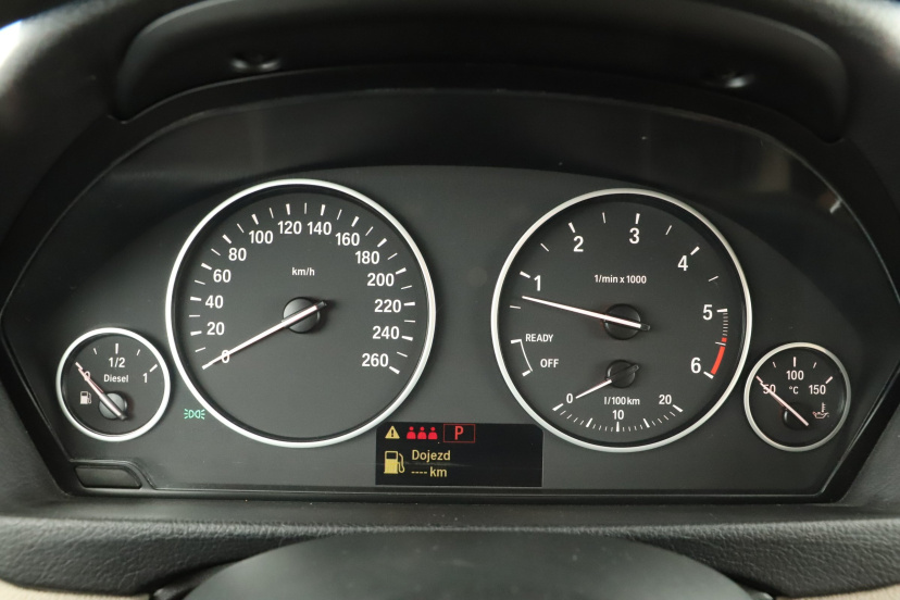 BMW 3, 2015