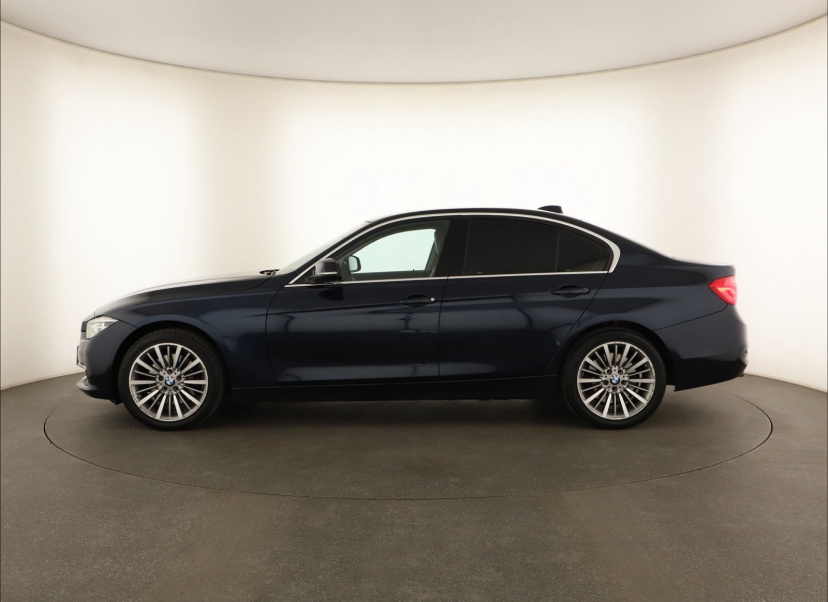BMW 3, 2015
