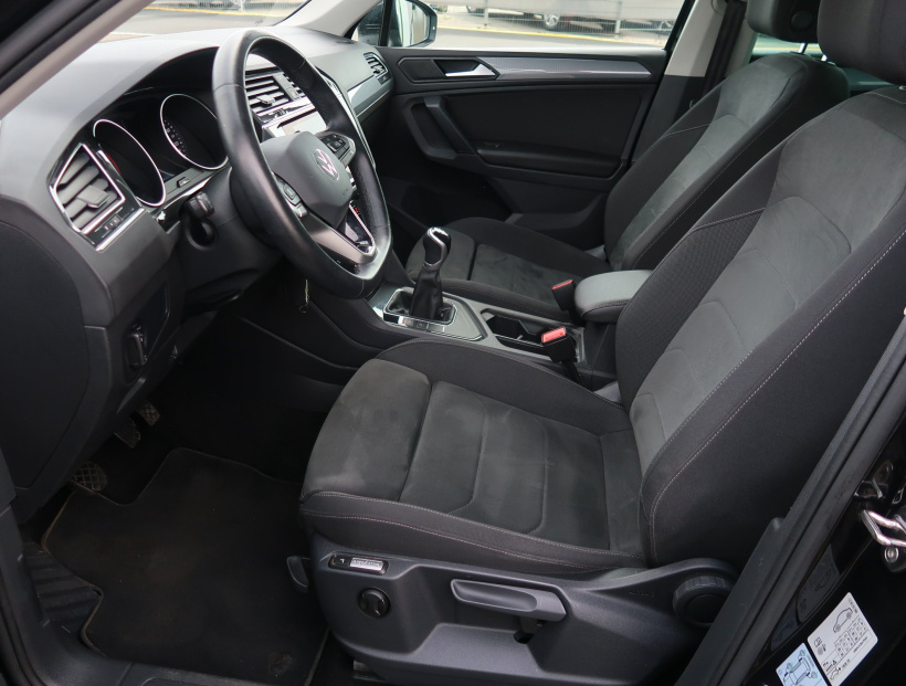 Volkswagen Tiguan, 2022