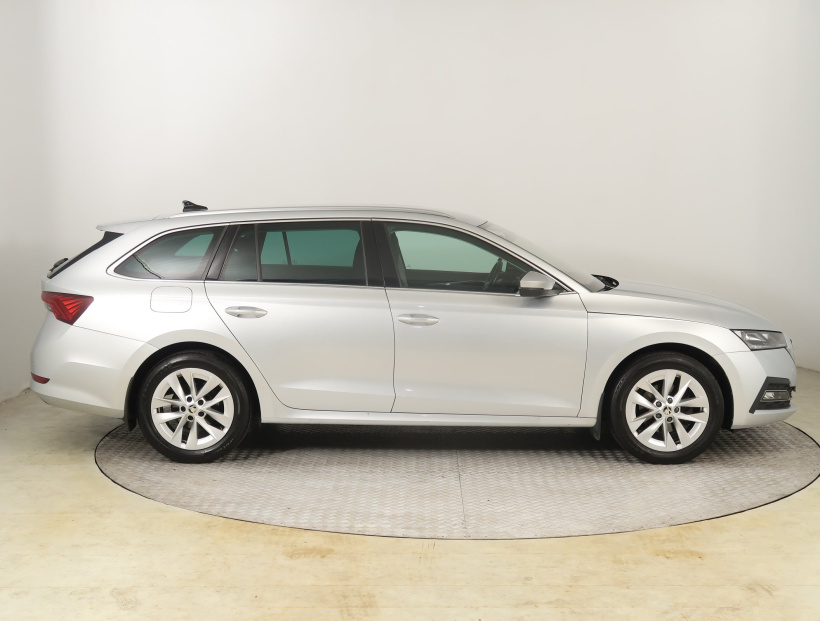 Škoda Octavia, 2022