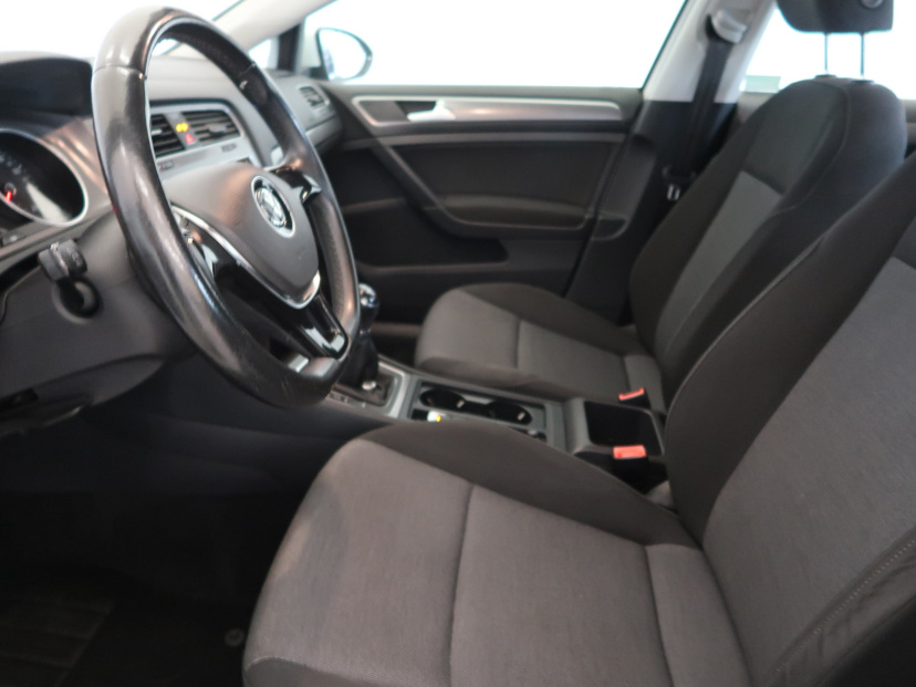 Volkswagen Golf, 2013