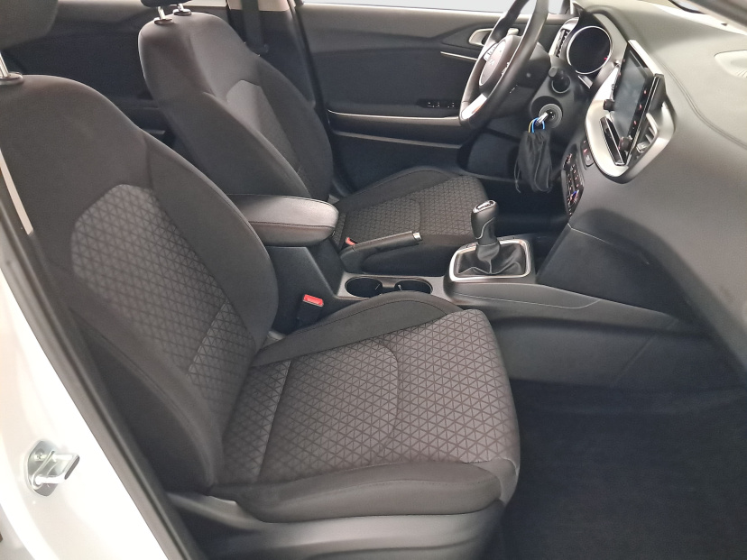 Kia Ceed, 2023