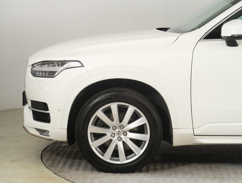 Volvo XC90, 2015