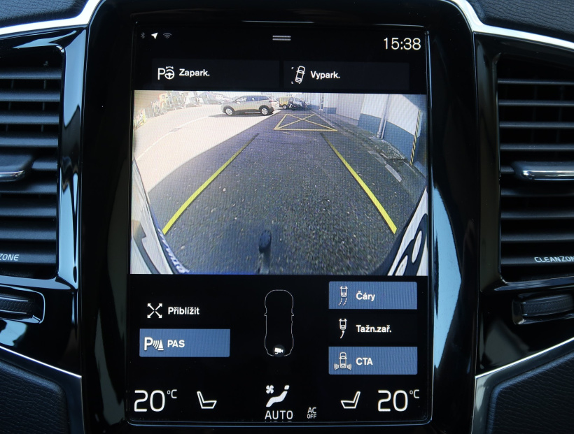 Volvo XC90, 2015