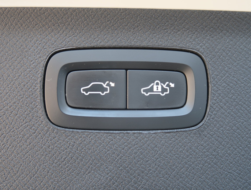 Volvo XC90, 2015