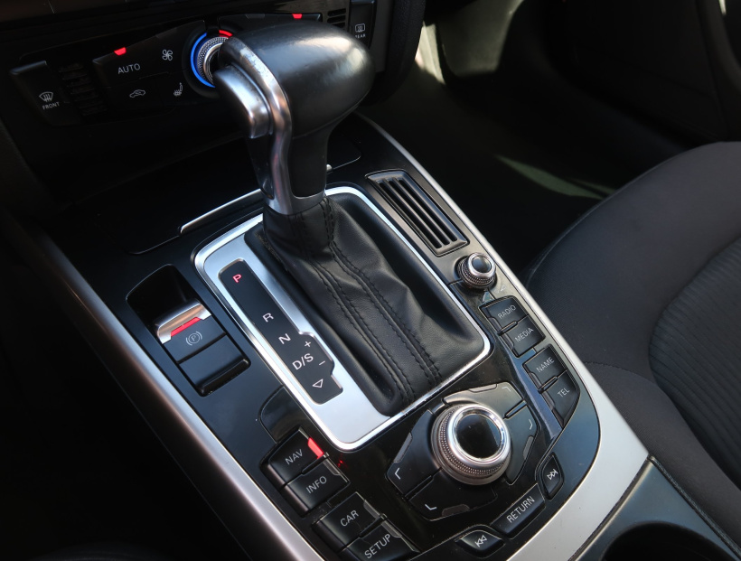 Audi A4, 2014