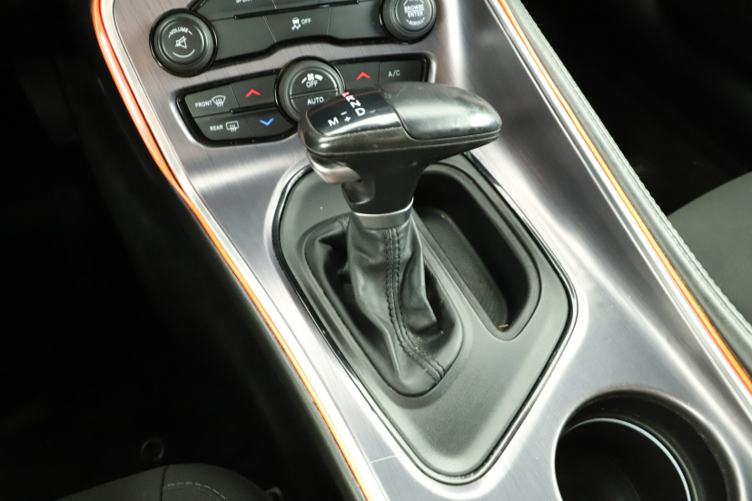 Dodge Challenger, 2016