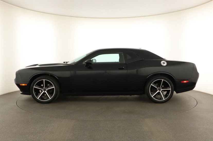 Dodge Challenger, 2016
