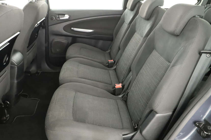 Ford Galaxy, 2011