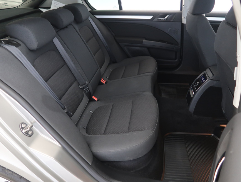 Škoda Superb, 2014