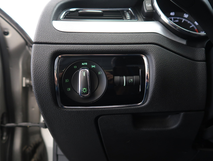 Škoda Superb, 2014