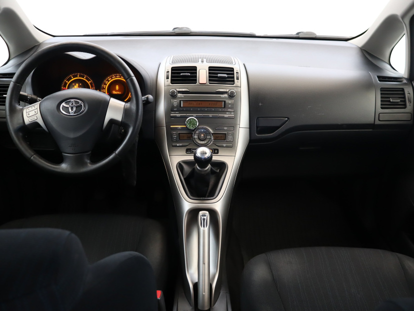 Toyota Auris, 2008