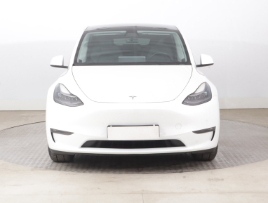 Tesla Model Y - 2021