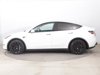 Tesla Model Y - 2021