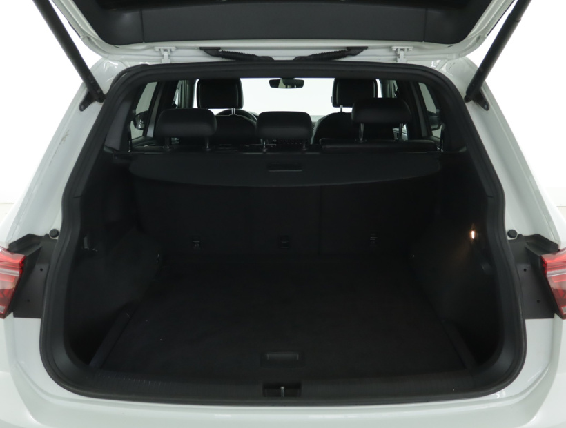 Volkswagen Tiguan Allspace, 2022