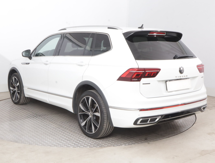 Volkswagen Tiguan Allspace, 2022