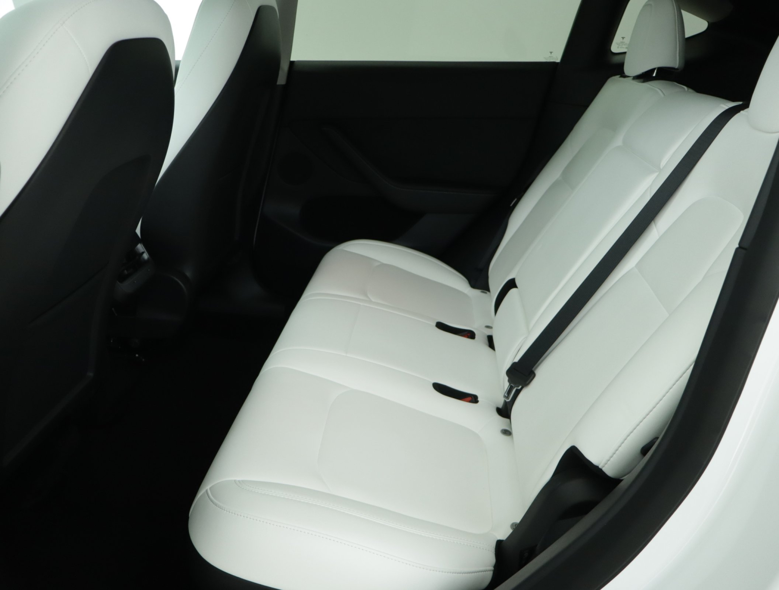Tesla Model Y - 2021