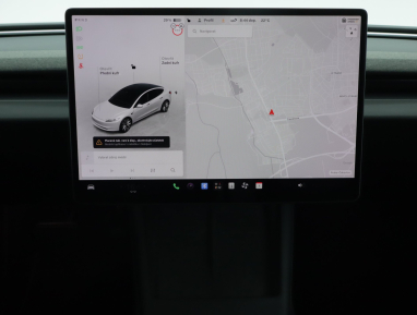 Tesla Model 3 - 2023