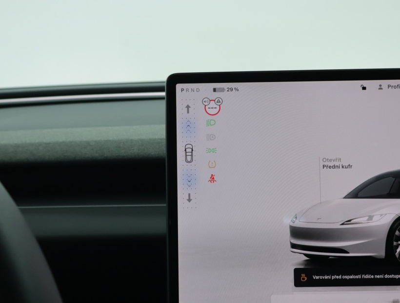 Tesla Model 3, 2023