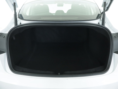Tesla Model 3 - 2023