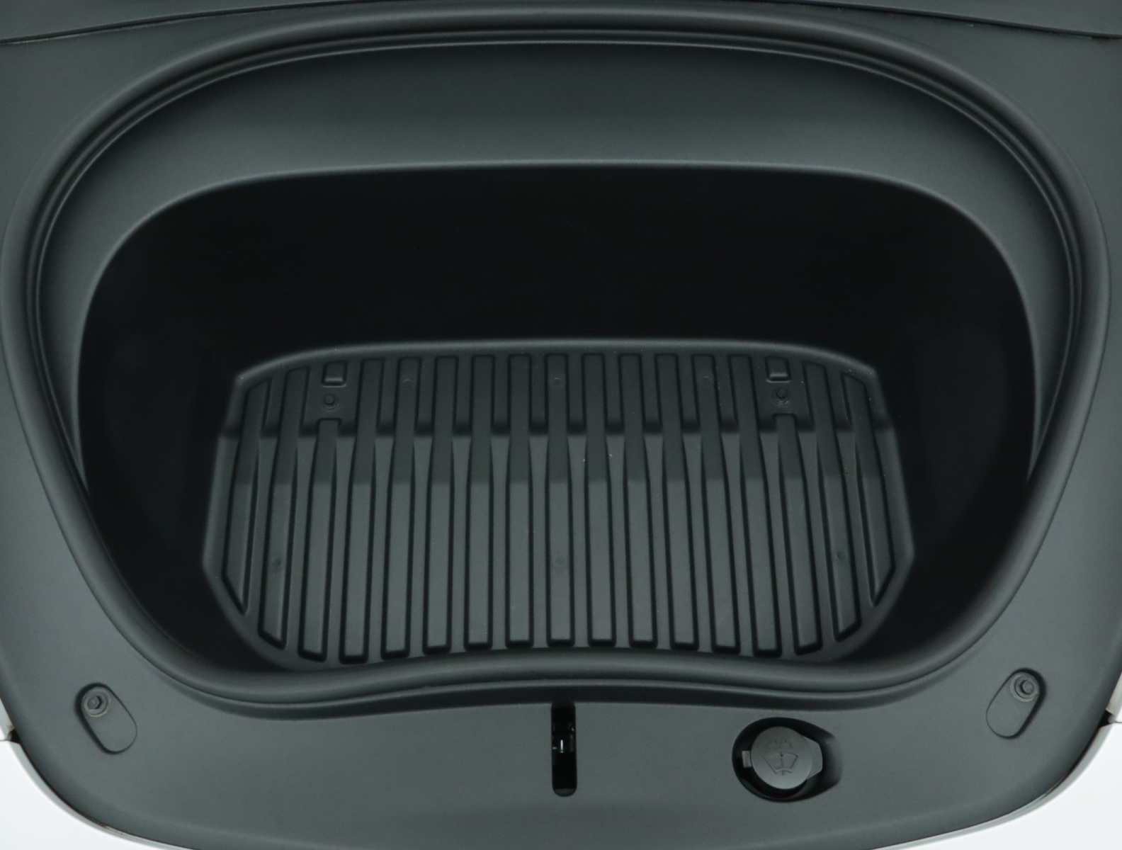 Tesla Model 3 Standard Range Plus – fotografie 21
