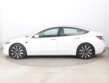 Tesla Model 3 - 2023