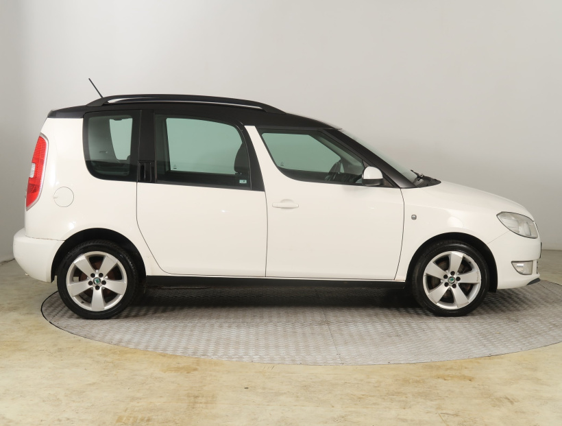 Škoda Roomster, 2011