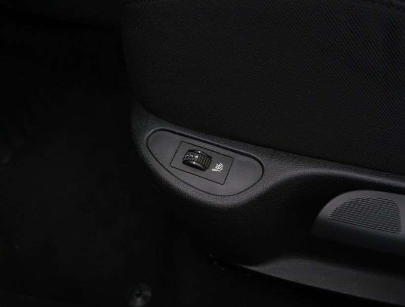 Peugeot 308, 2011