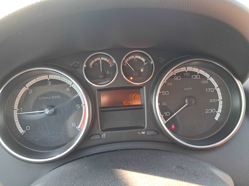 Peugeot 308, 2011