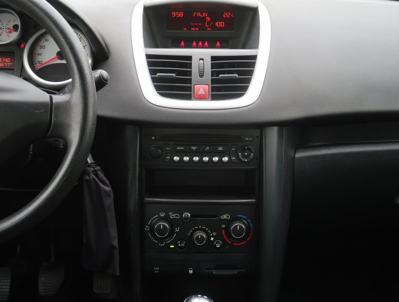 Peugeot 207, 2011