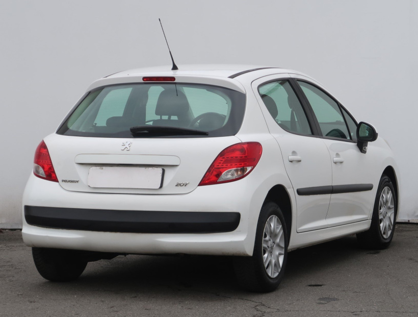 Peugeot 207, 2011
